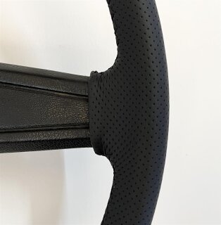 VW T3 Lenkrad Glatt/Perforiert schwarz 46cm
